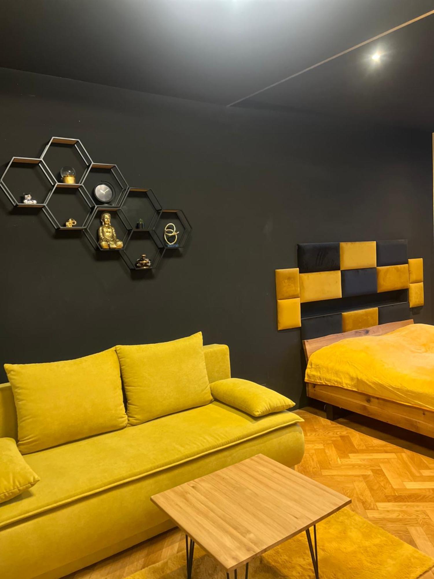 Wenceslas Square Apartment 150 M2 Прага Екстериор снимка