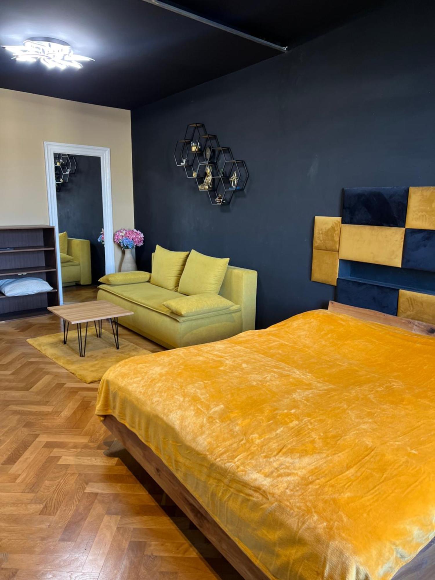 Wenceslas Square Apartment 150 M2 Прага Екстериор снимка